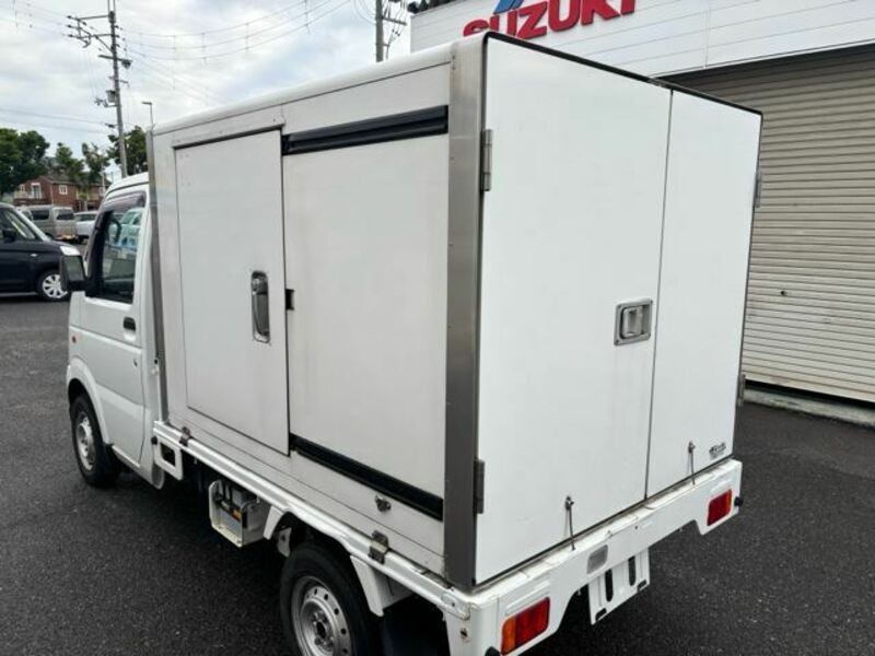 CARRY TRUCK
