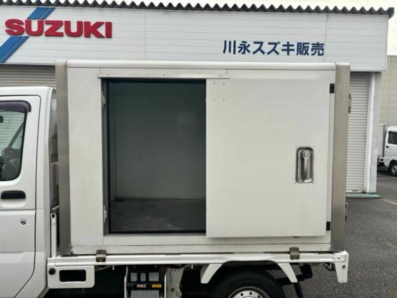 CARRY TRUCK