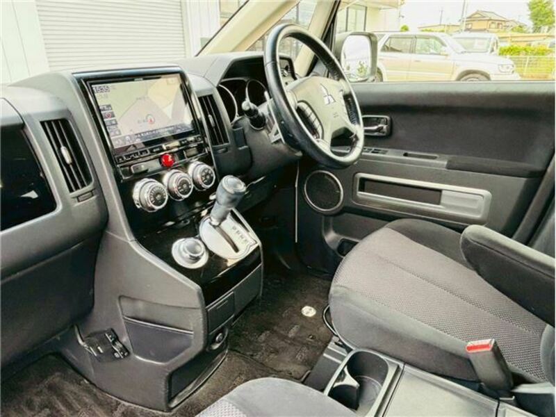 DELICA D5