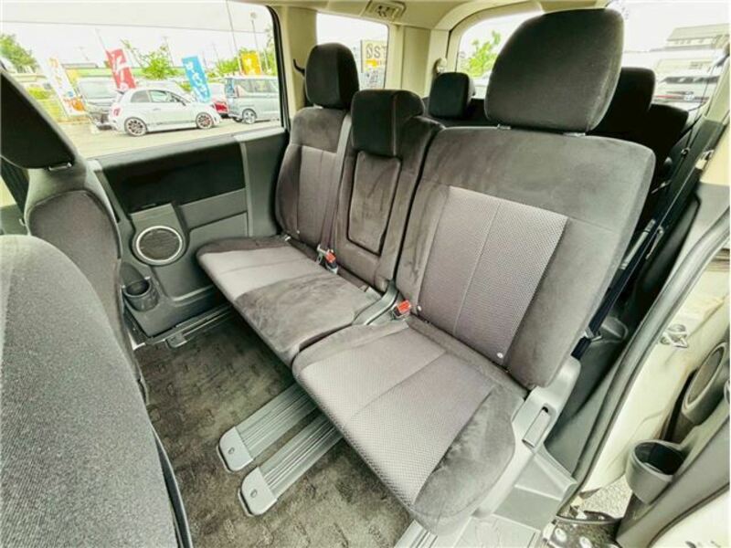 DELICA D5