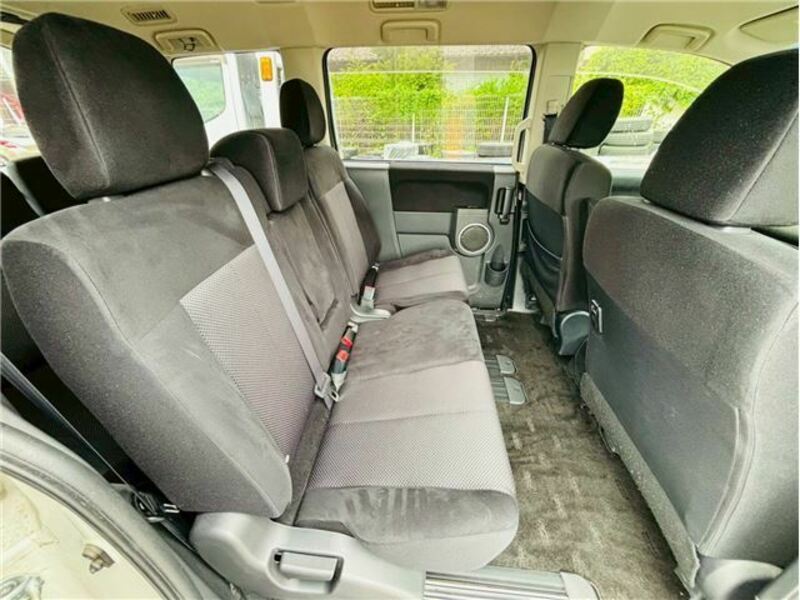 DELICA D5