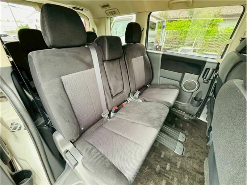 DELICA D5