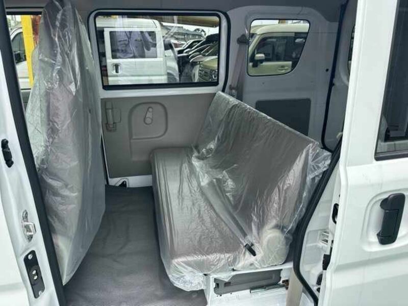 CLIPPER VAN