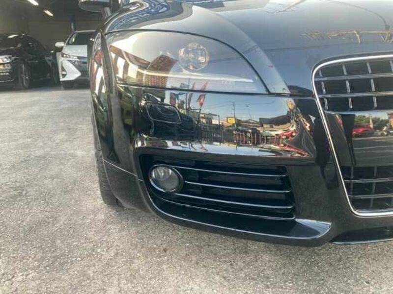 TT