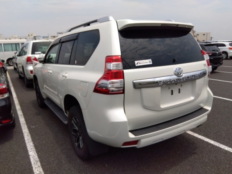 LAND CRUISER PRADO