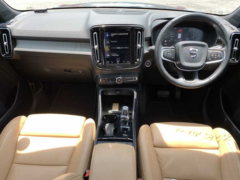 XC40