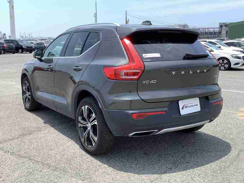 XC40