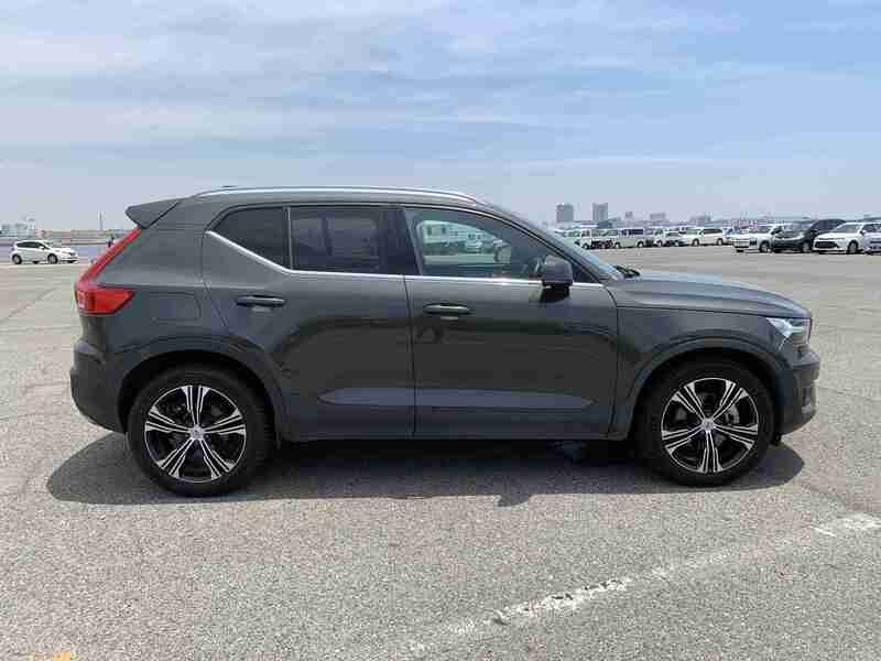 XC40