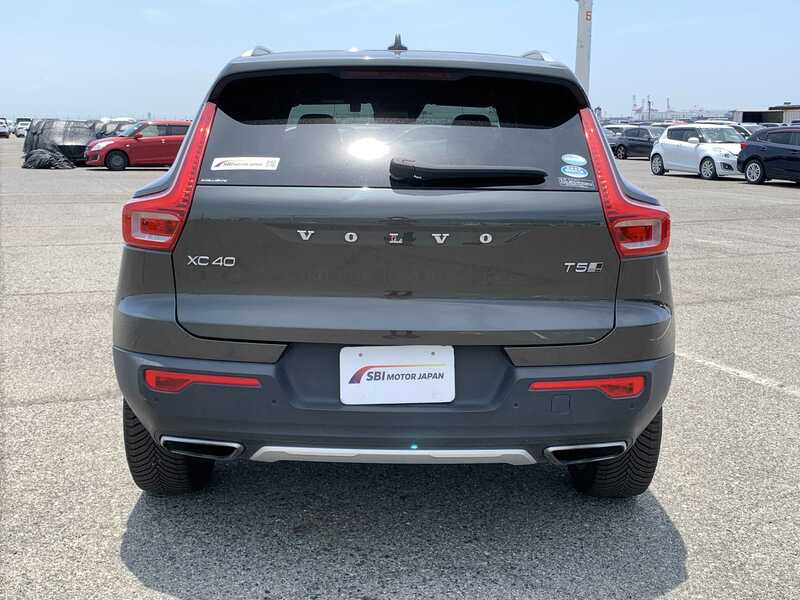 XC40