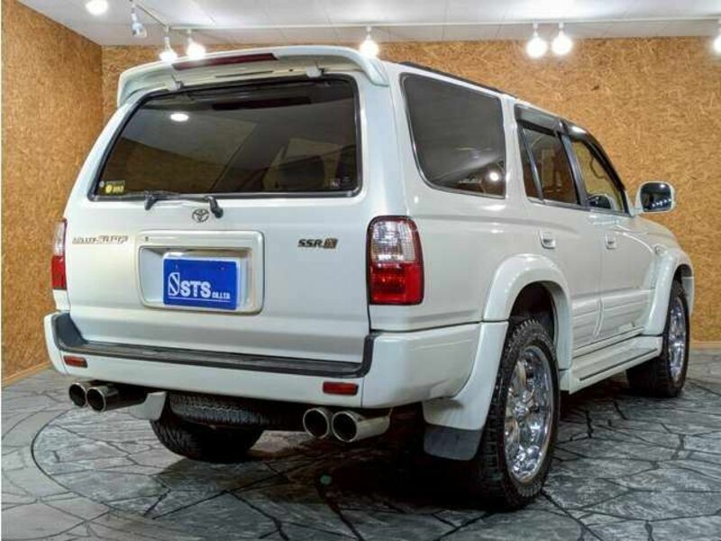 HILUX SURF