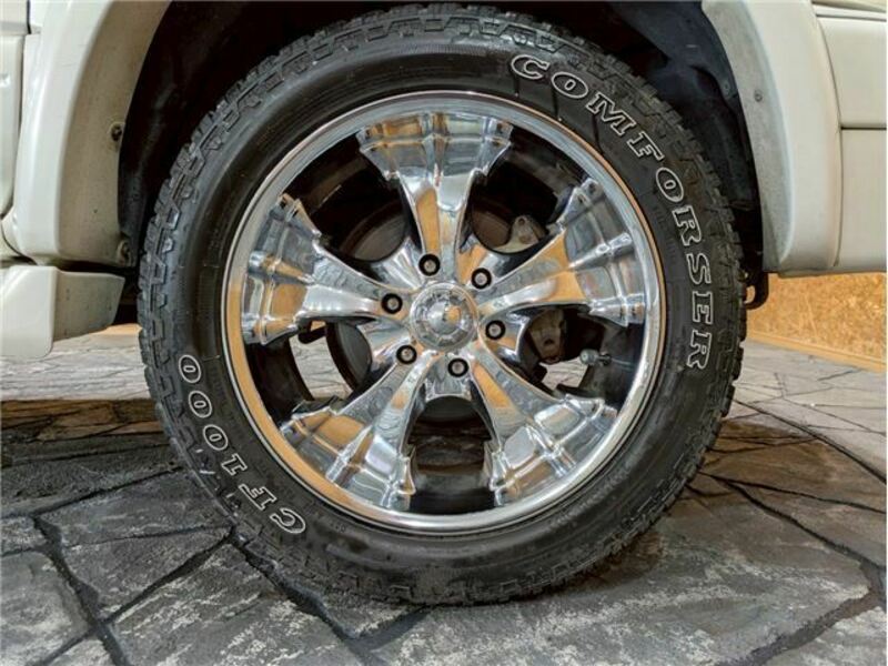 HILUX SURF