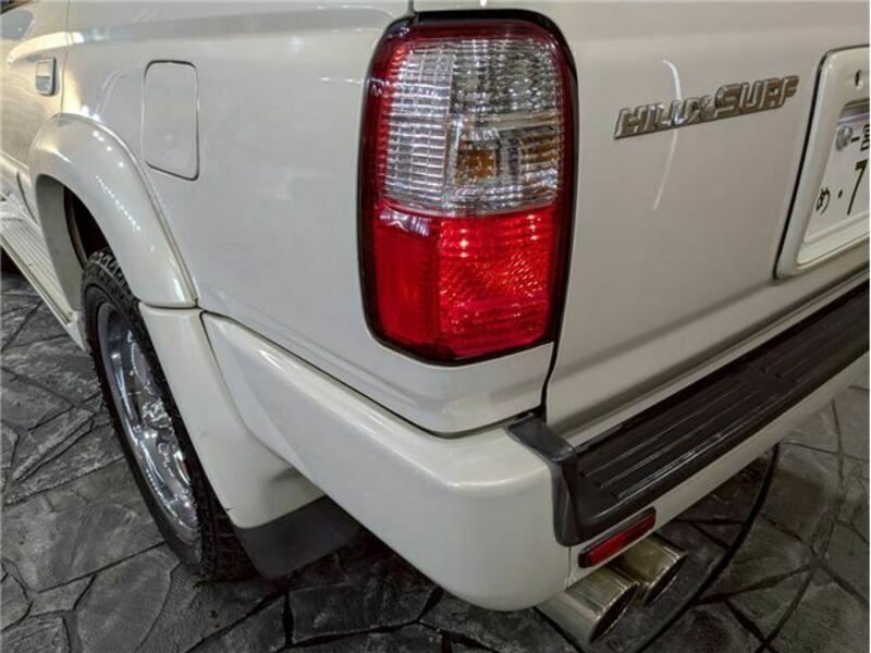 HILUX SURF