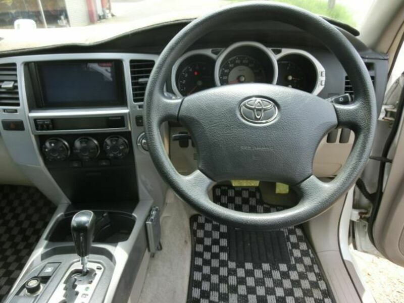 HILUX SURF