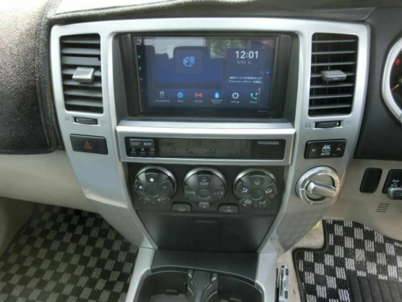 HILUX SURF