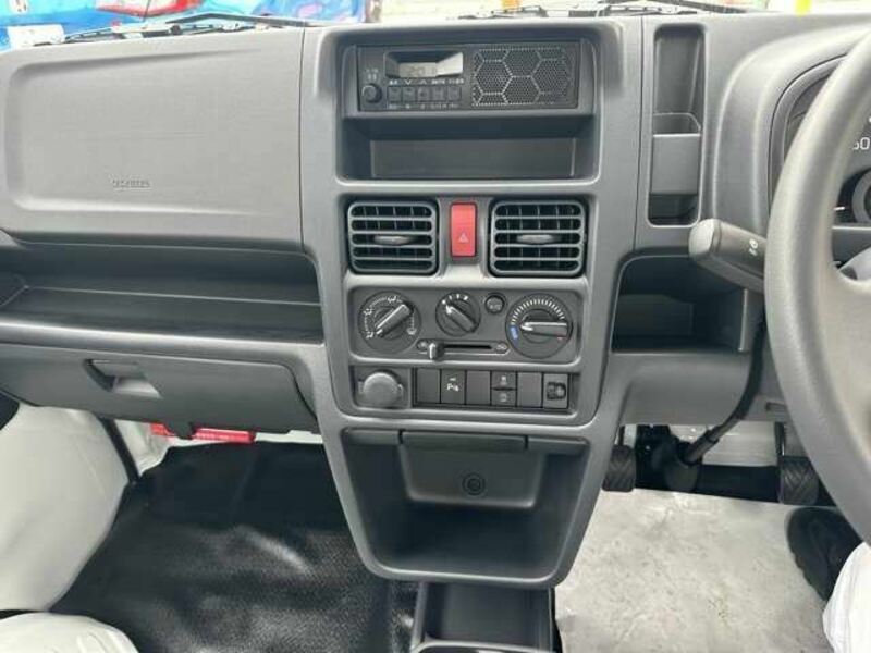 CLIPPER TRUCK