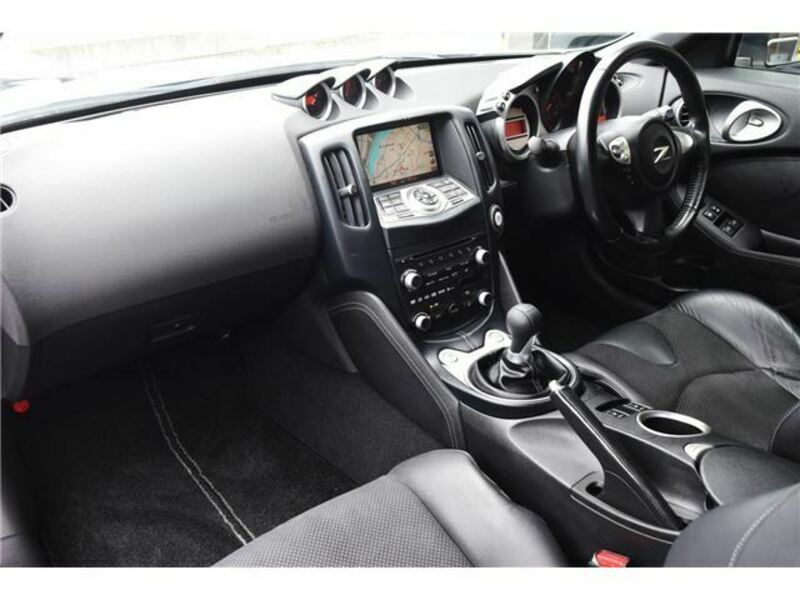 FAIRLADY Z-1