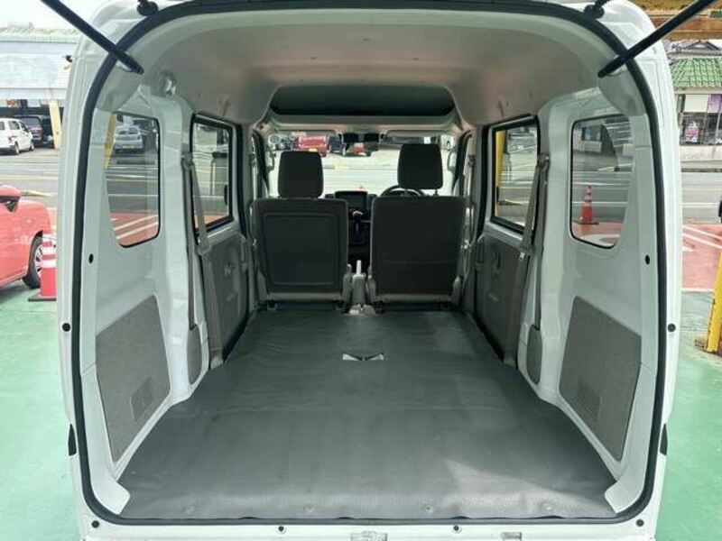 CLIPPER VAN