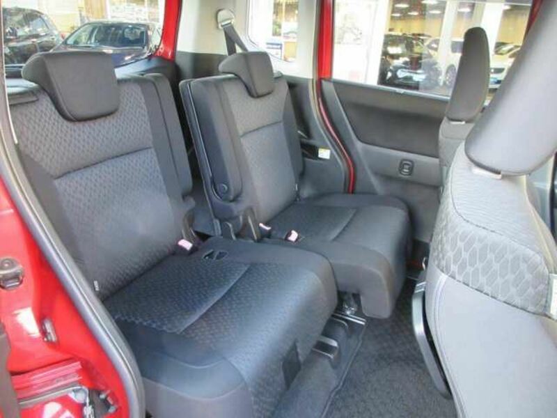 DELICA D2