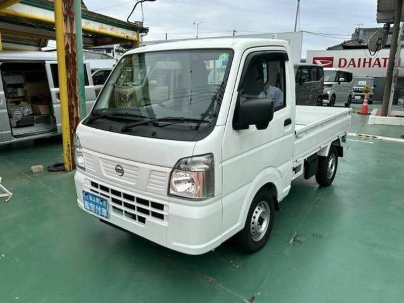 NISSAN CLIPPER TRUCK