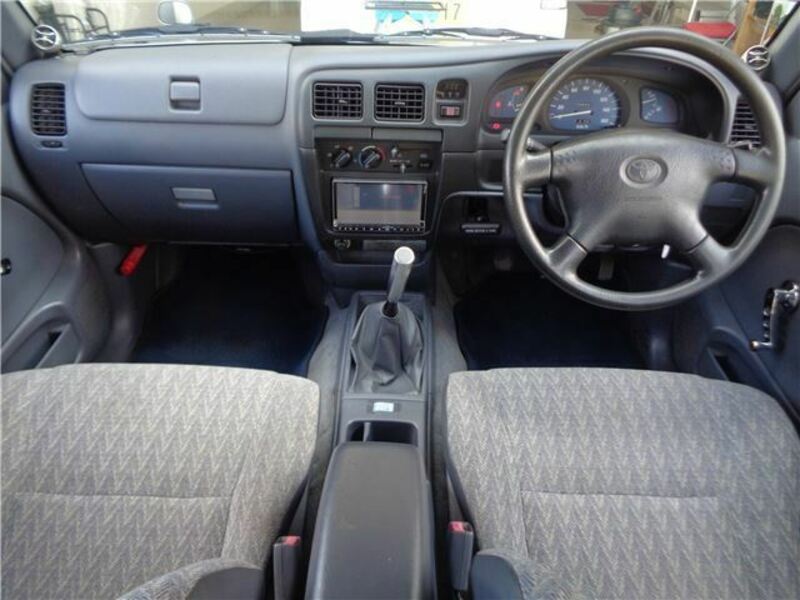 HILUX