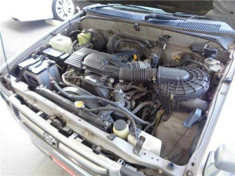 HILUX