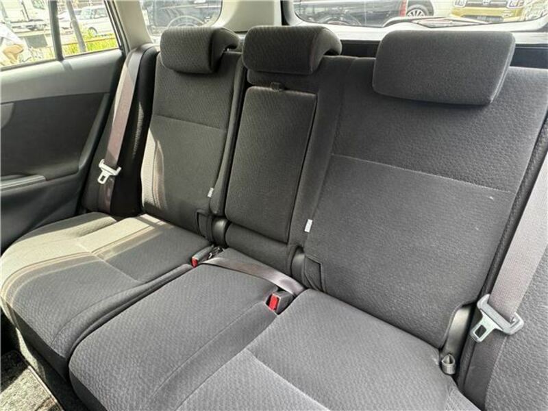 COROLLA FIELDER