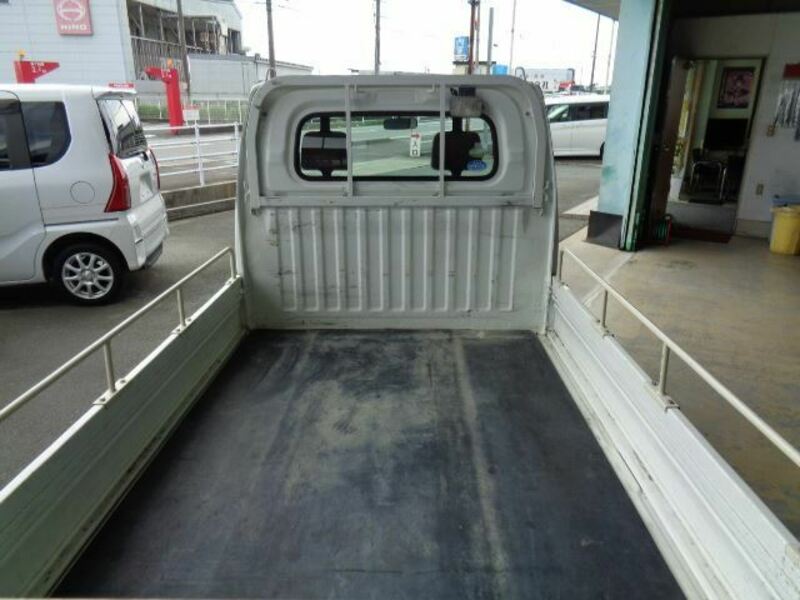 MINICAB TRUCK