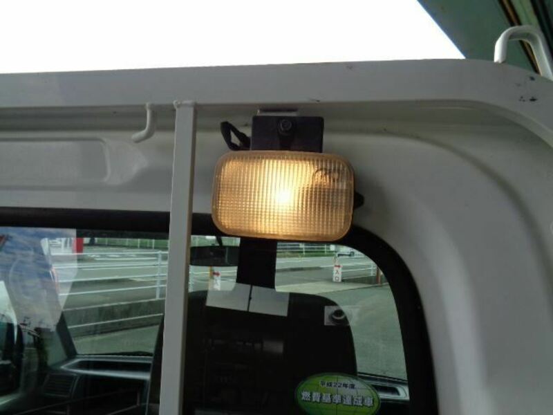 MINICAB TRUCK