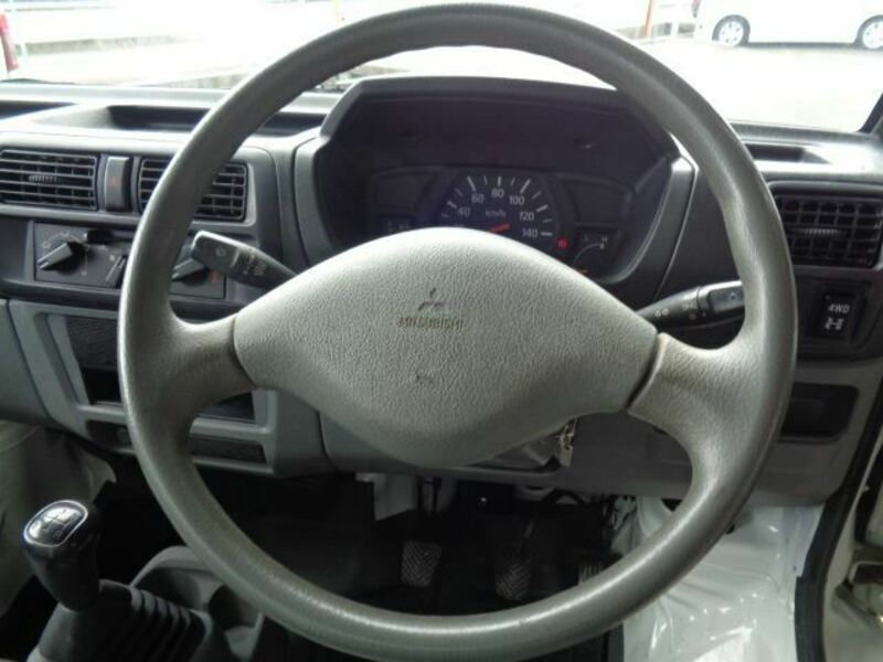 MINICAB TRUCK