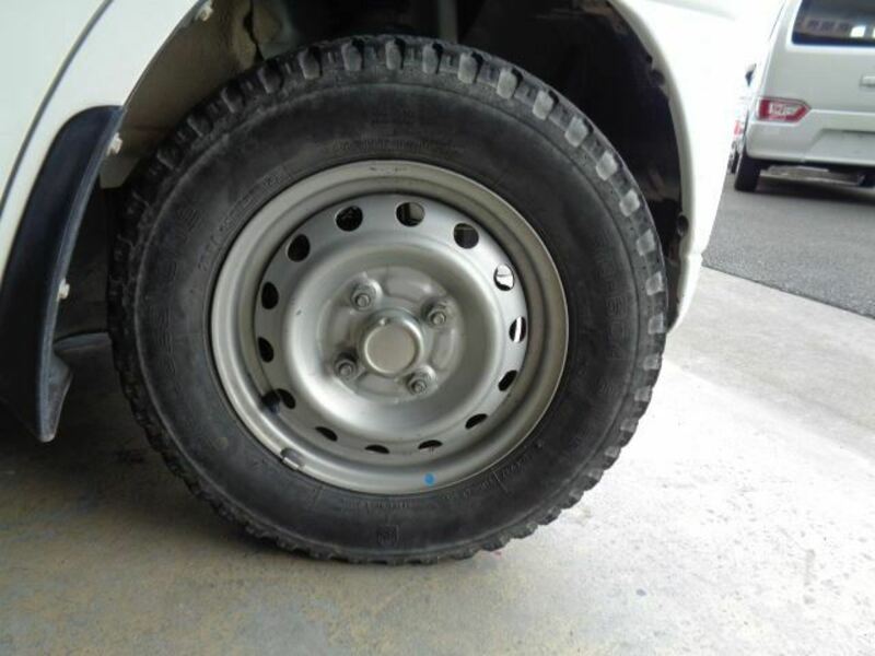 MINICAB TRUCK