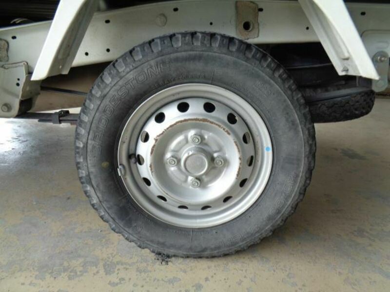 MINICAB TRUCK