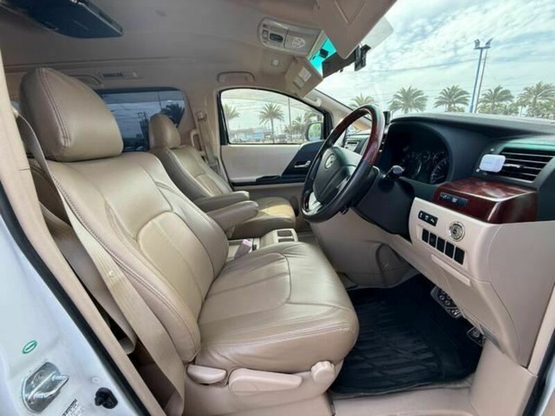 ALPHARD-23