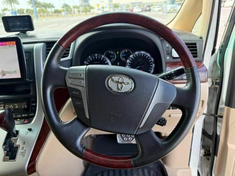 ALPHARD-24