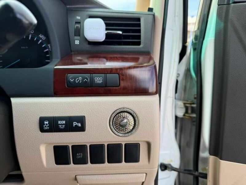 ALPHARD-25