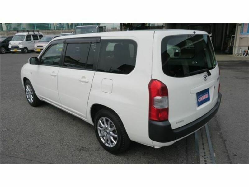 SUCCEED VAN