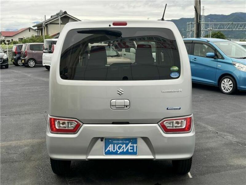 WAGON R