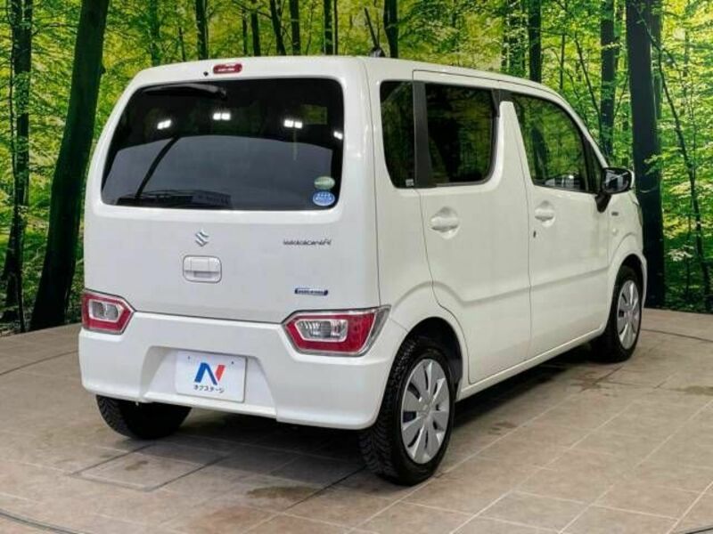 WAGON R-16