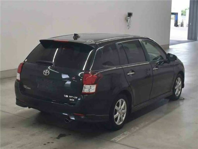 COROLLA FIELDER