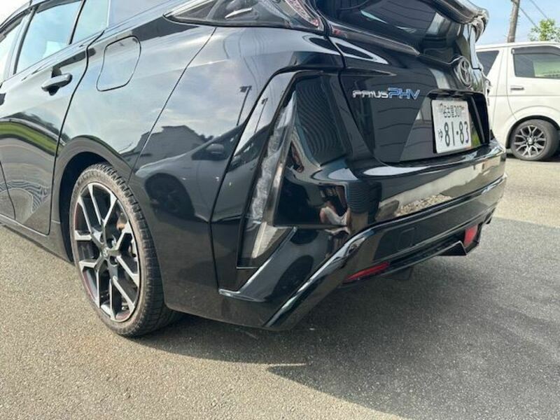 PRIUS PHV