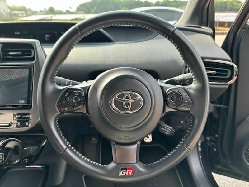 PRIUS PHV