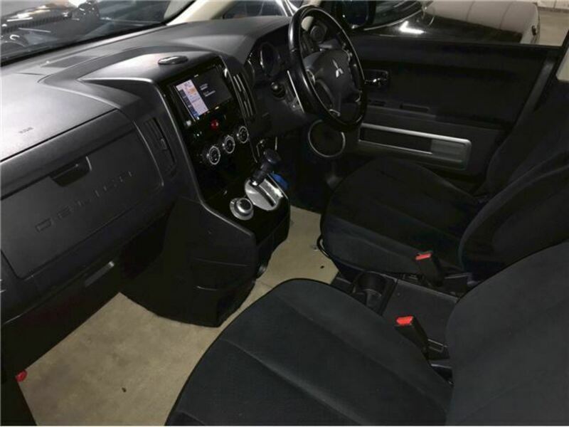 DELICA D5