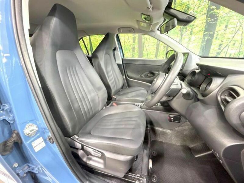 YARIS CROSS