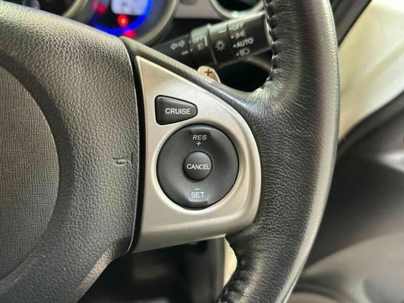 N BOX CUSTOM-12