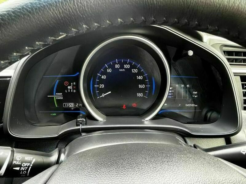 FIT HYBRID