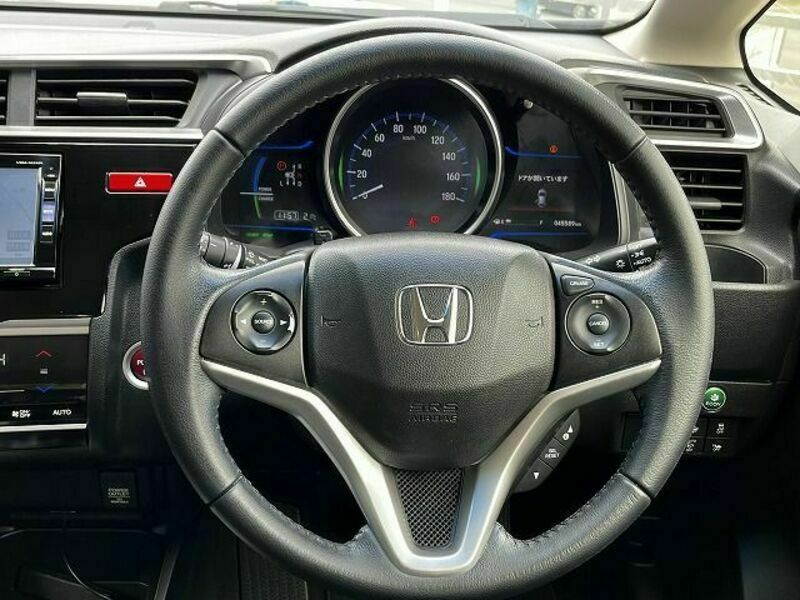 FIT HYBRID