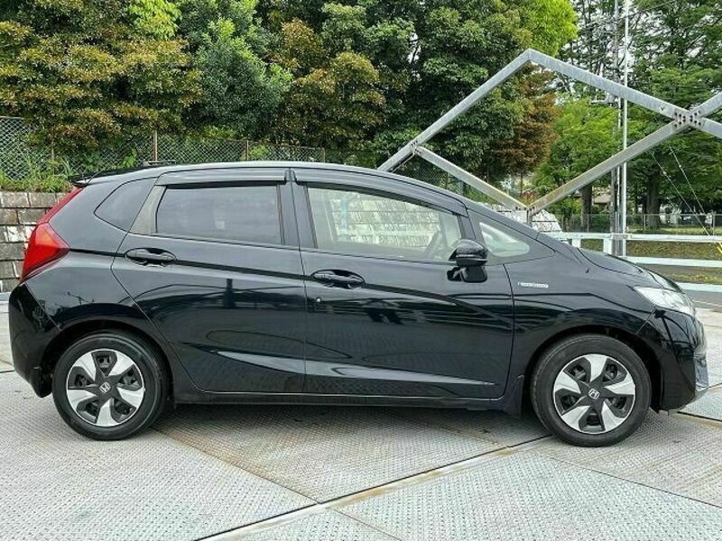 FIT HYBRID