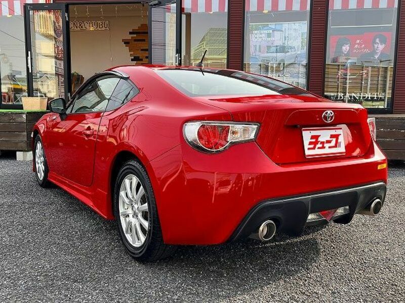 86