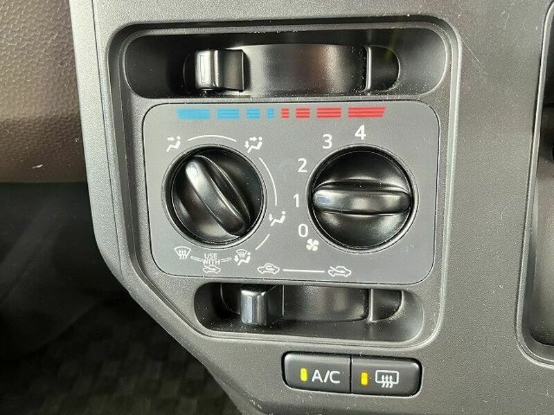 ROOMY-14