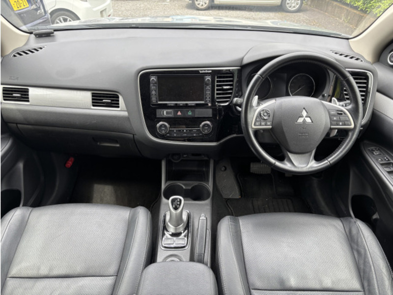OUTLANDER PHEV