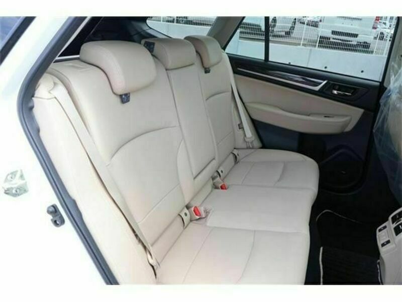 LEGACY OUTBACK